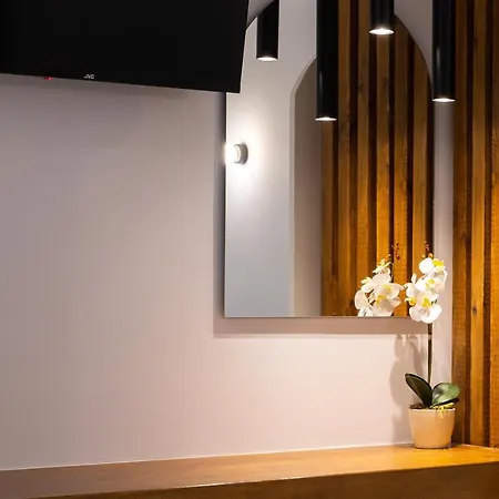 Amera Apartament Fira (Santorini)