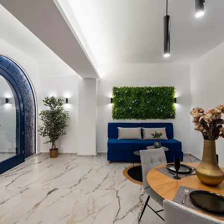 Amera Apartment Fira (Santorini)